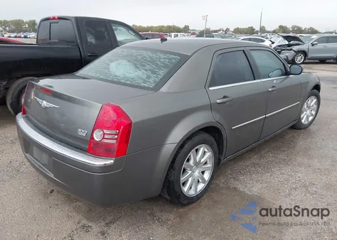 2008 Chrysler 300 Limited from USA, damaged, VIN 2C3KA33G68H270653